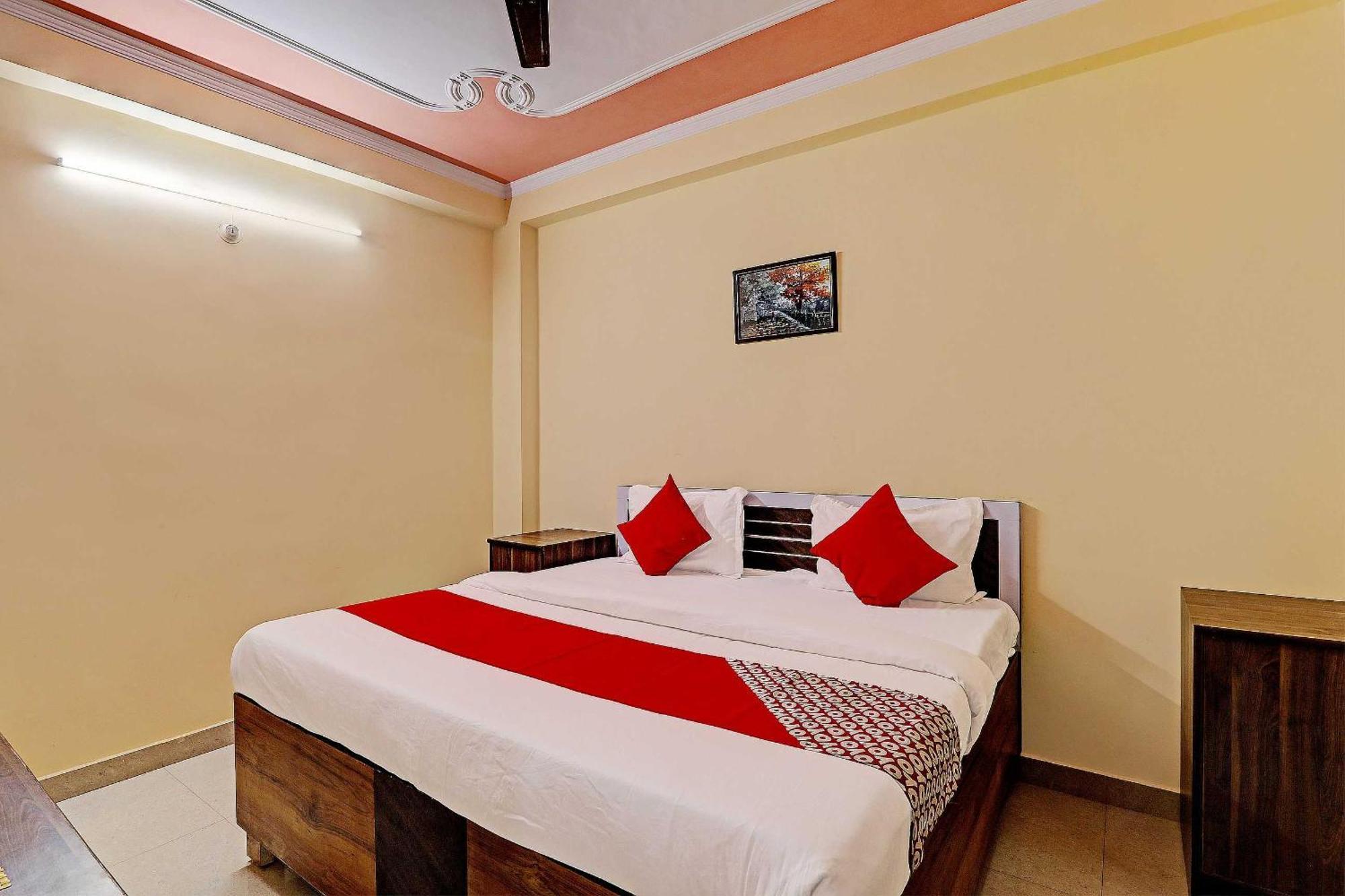 Super Hotel O Fort Inn Lucknow Eksteriør bilde