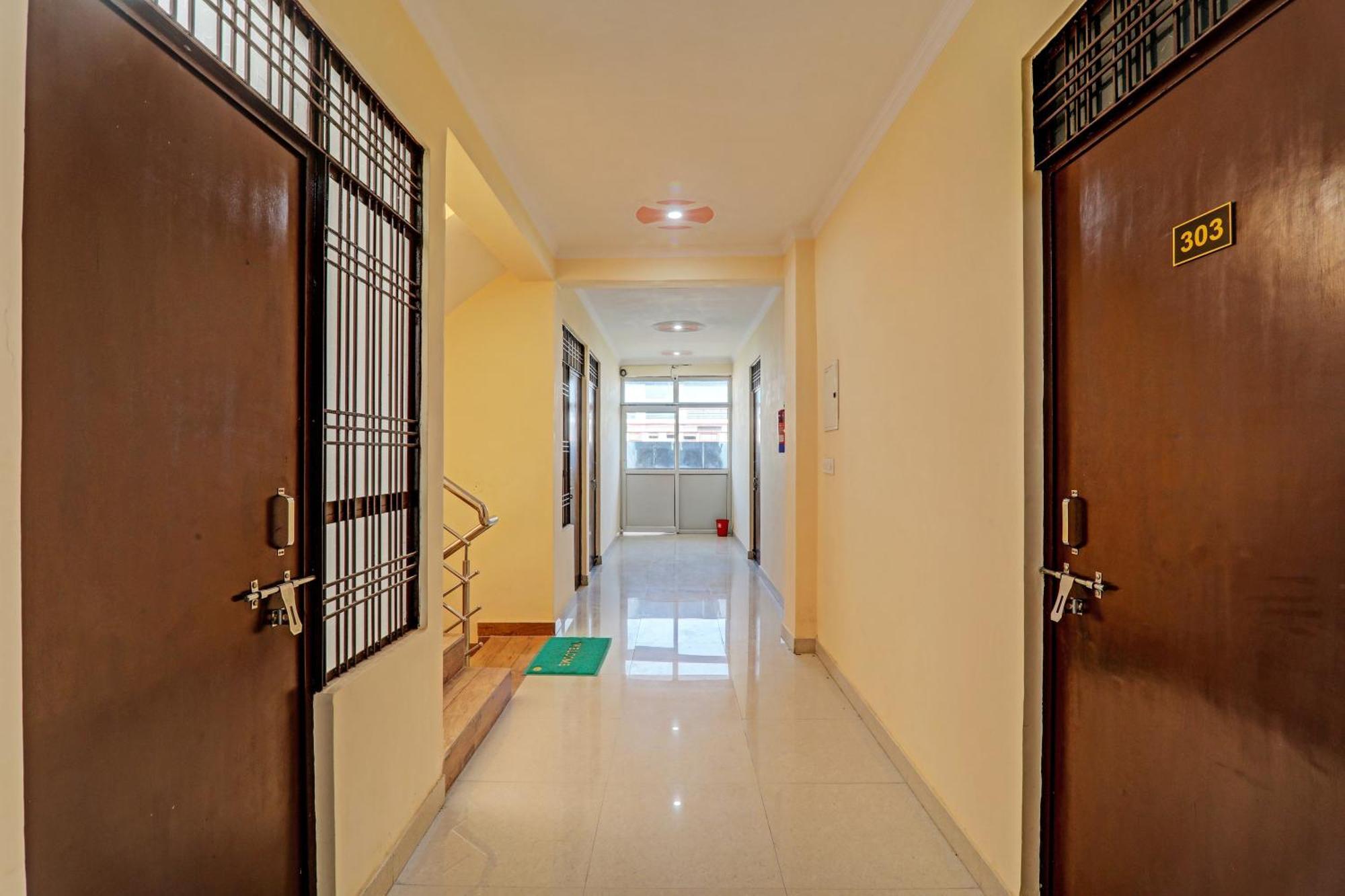 Super Hotel O Fort Inn Lucknow Eksteriør bilde